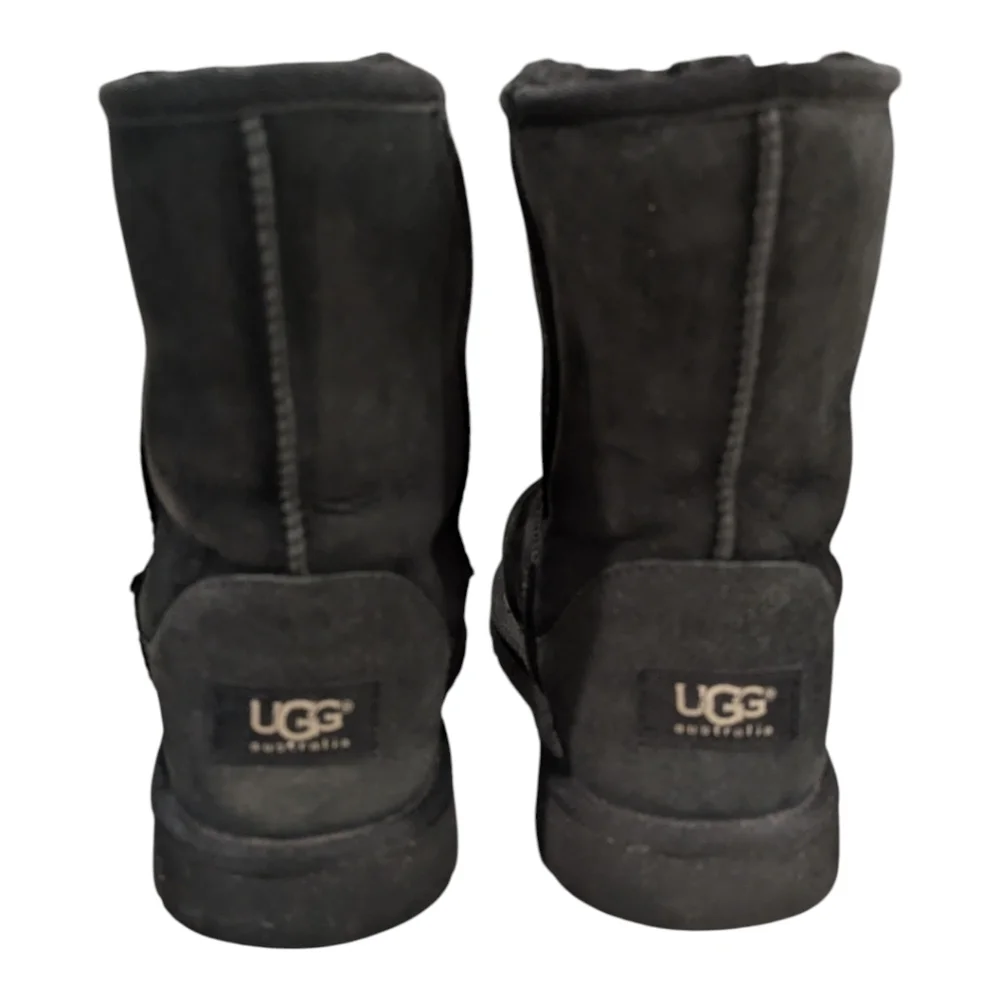UGG Classic II Short Boots Black Suede Leather Shearling Lined Women's US Size 6